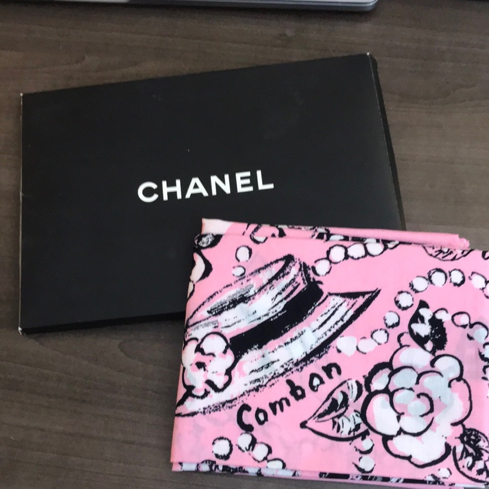 Chanel vintage scarf